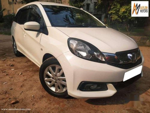 Honda Mobilio V i-DTEC 2014 MT for sale in Kolkata