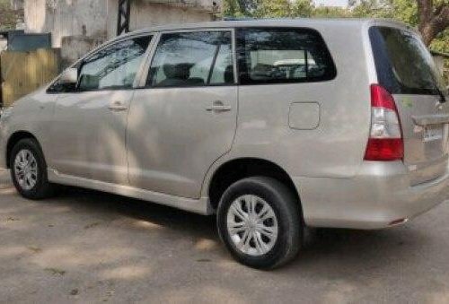 2013 Toyota Innova MT for sale in New Delhi