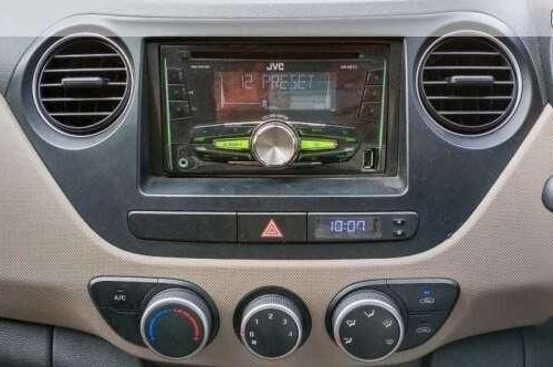 2014 Hyundai i10 MT for sale in Kolhapur