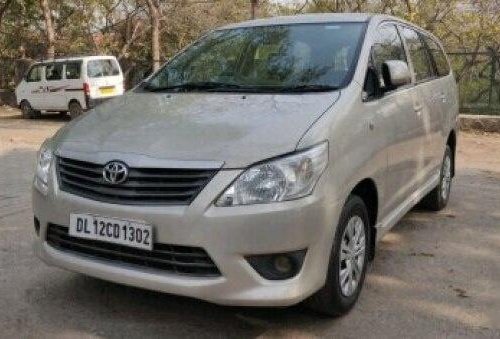 2013 Toyota Innova MT for sale in New Delhi