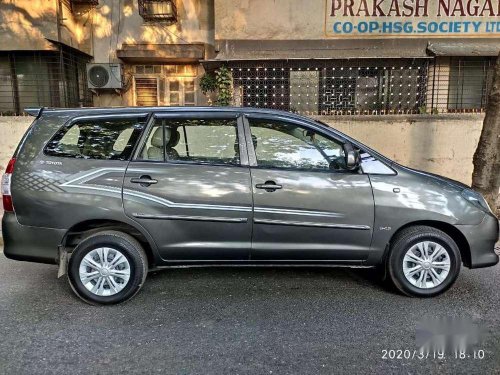 Toyota Innova 2.5 GX BS IV 7 STR, 2010, Diesel MT in Mumbai