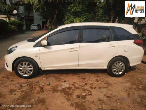 Honda Mobilio V i-DTEC 2014 MT for sale in Kolkata