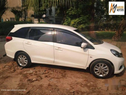 Honda Mobilio V i-DTEC 2014 MT for sale in Kolkata