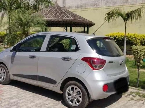 Used 2017 Hyundai Grand i10 Magna MT for sale in Meerut 