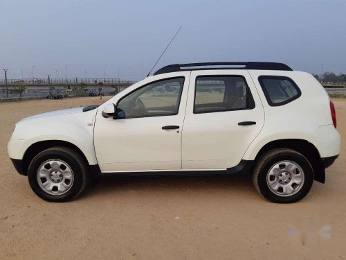 Used 2015 Renault Duster MT for sale in Ahmedabad 