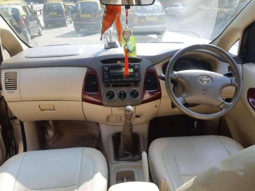 Toyota Innova 2.5 V 7 STR, 2006, Diesel MT for sale in Mumbai 