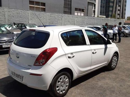 Hyundai i20 Magna 1.4 CRDi 2012 MT for sale in Ahmedabad 