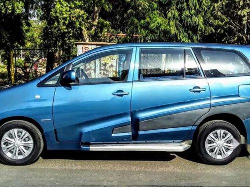 Toyota Innova 2.5 GX 7 STR BS-IV LTD, 2013, MT for sale in Ahmedabad 