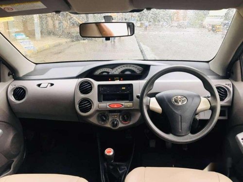 Used Toyota Etios V 2011 MT for sale in Mumbai 