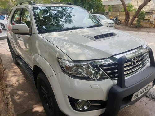 Toyota Fortuner 4x2 2015 AT for sale in New Delhi