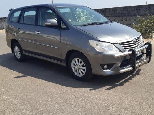 Toyota Innova 2.5 V Diesel 8-seater 2013 MT in Chennai