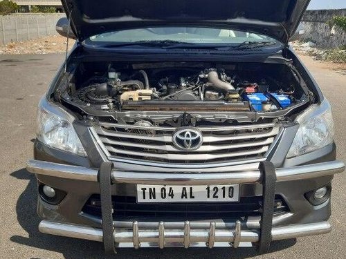 Toyota Innova 2.5 V Diesel 8-seater 2013 MT in Chennai