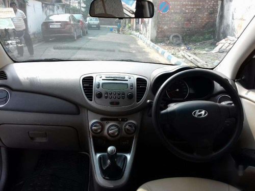 Used Hyundai i10 Sportz 2016 MT for sale in Kolkata 