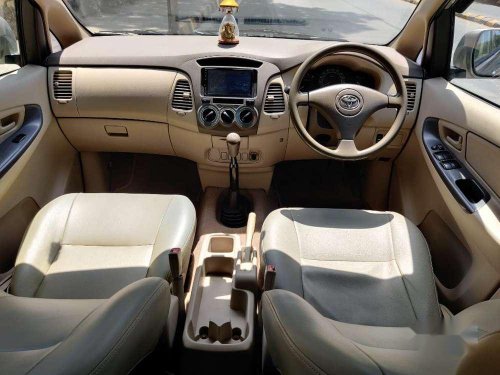 Toyota Innova 2.5 G 8 STR BS-IV, 2008, Diesel MT for sale in Mumbai 