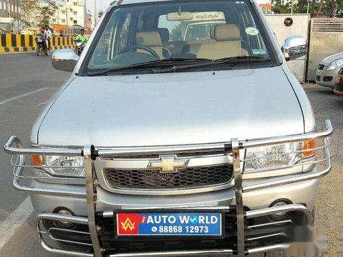 Chevrolet Tavera Neo 3 LS- 10 STR BS-IV, 2014, Diesel MT in Hyderabad 