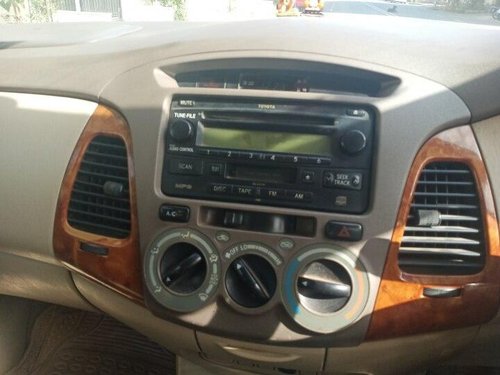  2008 Toyota Innova 2004-2011 MT for sale in Ahmedabad