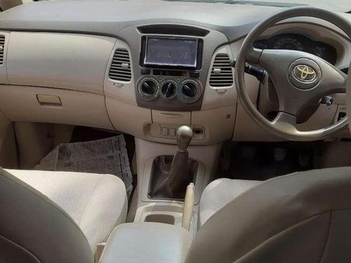 Used Toyota Innova 2005 MT for sale in Chennai 