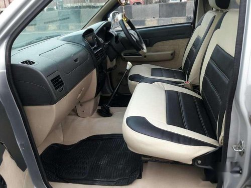 Chevrolet Tavera Neo 3 LS- 10 STR BS-IV, 2015, Diesel MT in Hyderabad 