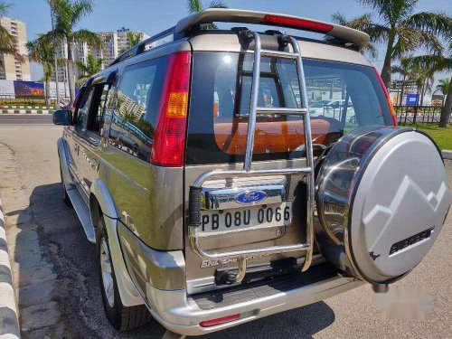 Used 2006 Ford Endeavour MT for sale in Chandigarh 