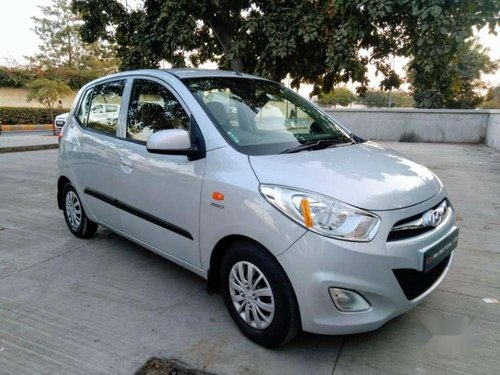 Used Hyundai i10 Sportz 2015 MT for sale in Ahmedabad 