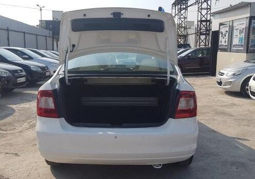  2013 Skoda Rapid 1.6 MPI Elegance MT for sale in Pune