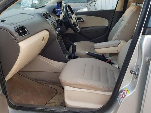 Volkswagen Vento Petrol Highline 2011 MT for sale in Pune