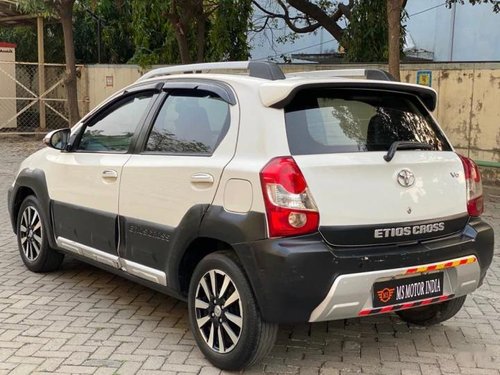 2015 Toyota Etios Cross 1.4L VD MT for sale in Kolkata