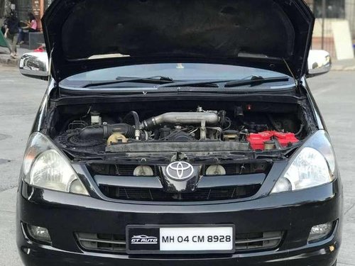 Used Toyota Innova 2.5 V 7 STR, 2006, Diesel MT for sale in Thane 