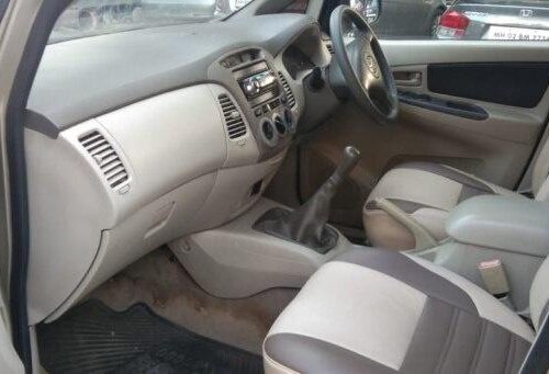 2010 Toyota Innova 2.5 E Diesel MS 8-seater MT in Mumbai