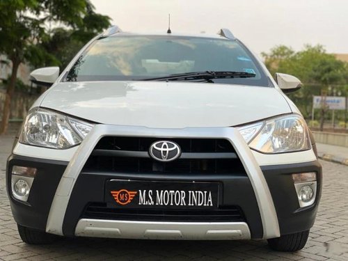 2015 Toyota Etios Cross 1.4L VD MT for sale in Kolkata