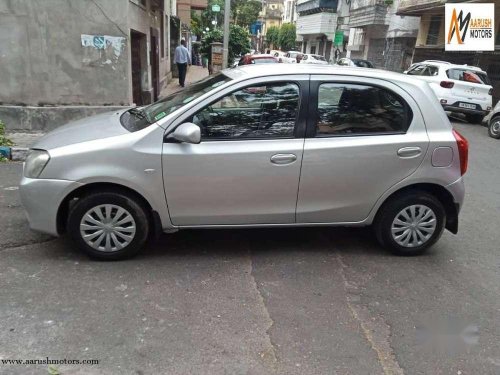 Used 2012 Toyota Etios Liva G MT for sale in Kolkata 