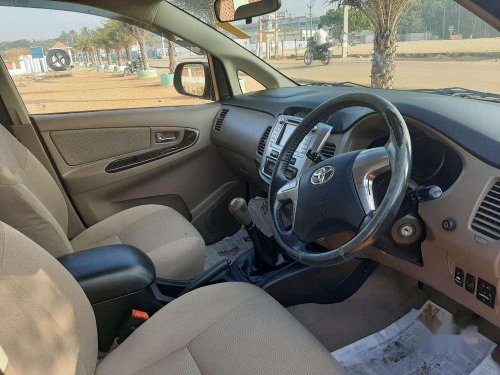 Toyota Innova 2.5 V 7 STR, 2015, Diesel MT for sale in Cuddalore