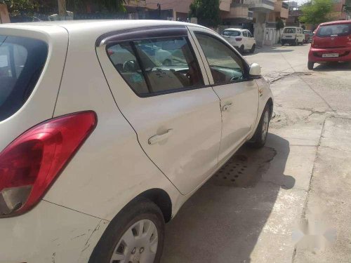 Used Hyundai i20 Magna 2013 MT for sale in Rohtak 