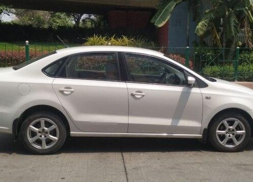 Volkswagen Vento Petrol Highline 2013 MT for sale in Bangalore