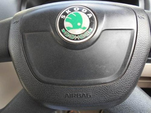 Skoda Fabia 1.2 MPI Ambiente Petrol 2011 MT in Mumbai