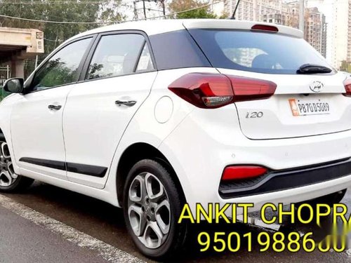 Hyundai I20 Asta 1.2, 2018, Petrol MT for sale in Chandigarh 