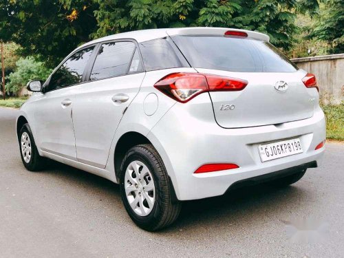 Used 2017 Hyundai i20 Sportz 1.2 MT for sale in Vadodara 