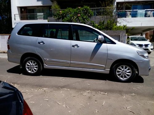 2014 Toyota Innova 2.5 VX (Diesel) 7 Seater BS IV MT in Nashik