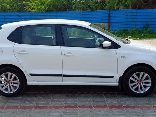 2012 Volkswagen Polo Diesel Highline 1.2L MT for sale in New Delhi