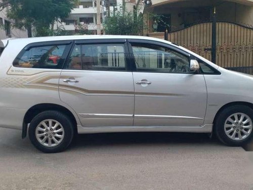 Toyota Innova 2.5 V 8 STR, 2014, Diesel MT for sale in Hyderabad 