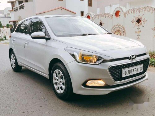 Used 2017 Hyundai i20 Sportz 1.2 MT for sale in Vadodara 