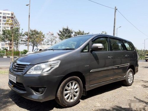 2013 Toyota Innova 2004-2011 MT for sale in Surat