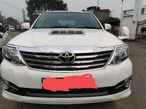 Toyota Fortuner 3.0 4x4 Automatic, 2014, Diesel AT in Varanasi