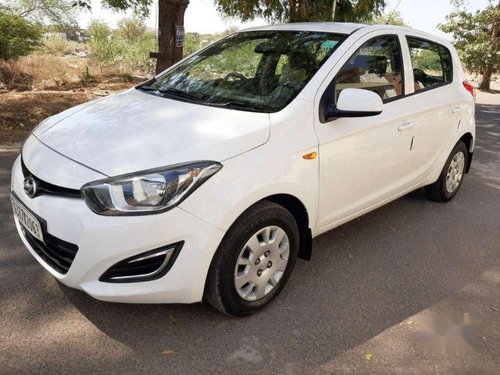 Used Hyundai i20 Magna 1.4 CRDi 2012 MT for sale in Ahmedabad 