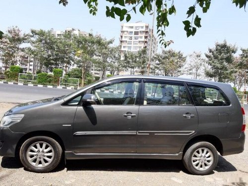 2013 Toyota Innova 2004-2011 MT for sale in Surat