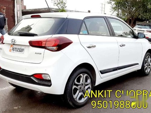 Hyundai I20 Asta 1.2, 2018, Petrol MT for sale in Chandigarh 