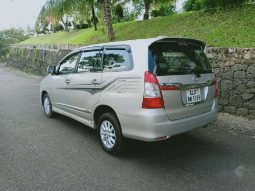 Toyota Innova 2.5 G4 7 STR, 2013, Diesel MT in Ernakulam