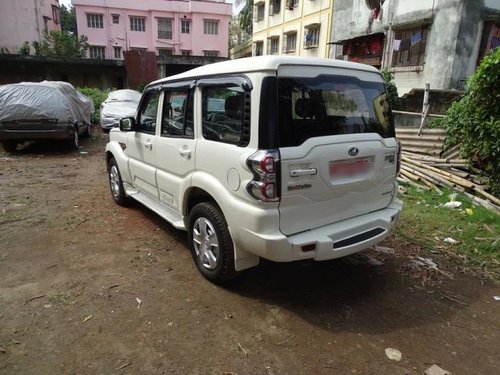 2017 Mahindra Scorpio Intelli Hybrid S4 MT in Kolkata