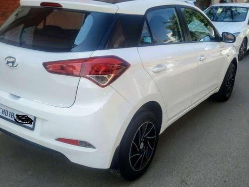 Hyundai I20, 2016, Petrol MT for sale in Chandigarh