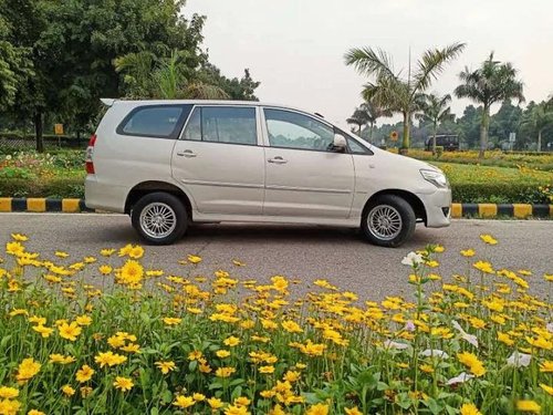 Used 2012 Toyota Innova MT for sale in New Delhi